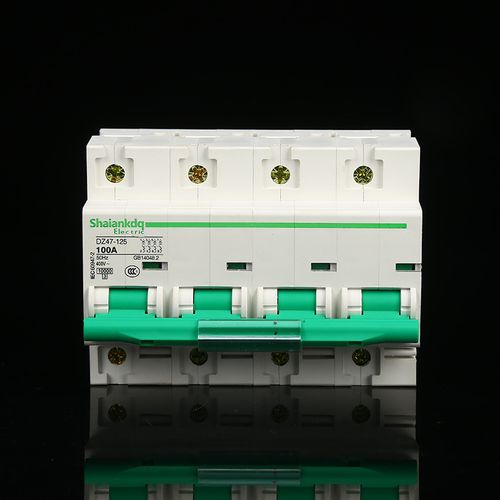 商家热销 低压电器dz47-125 4p 100a微型断路器 塑壳小型断路器